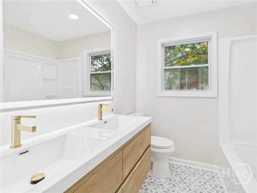 159 Sylvia Circle Athens GA 30606