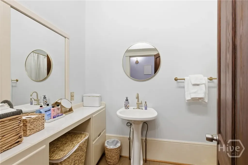 2569 Riverbend Road Athens GA 30605