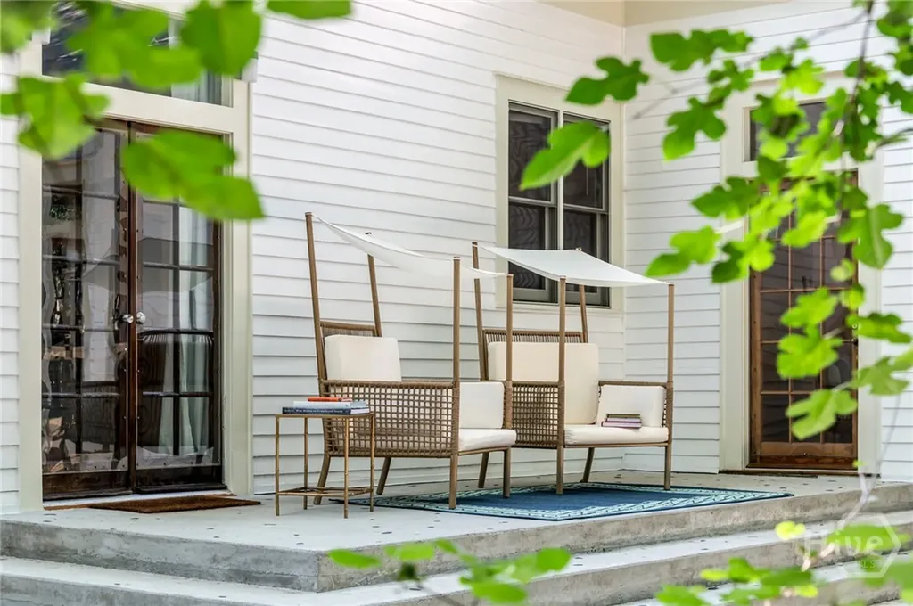 2569 Riverbend Road Athens GA 30605