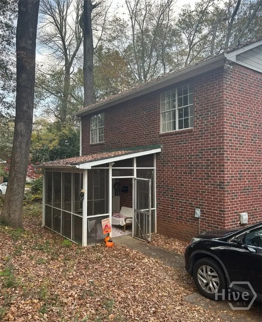 215 Hodgson Drive Athens GA 30606