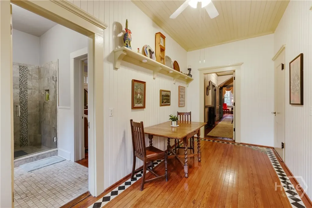 362 W Cloverhurst Avenue Athens GA 30606