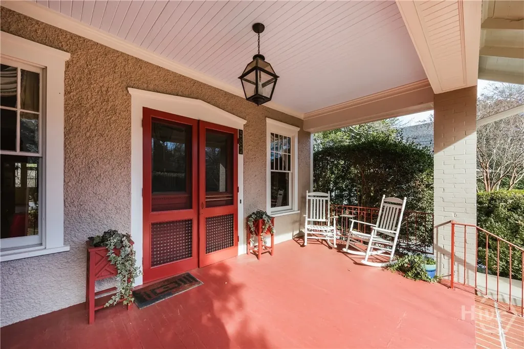 362 W Cloverhurst Avenue Athens GA 30606