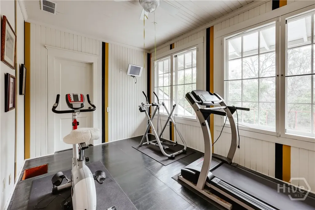 362 W Cloverhurst Avenue Athens GA 30606