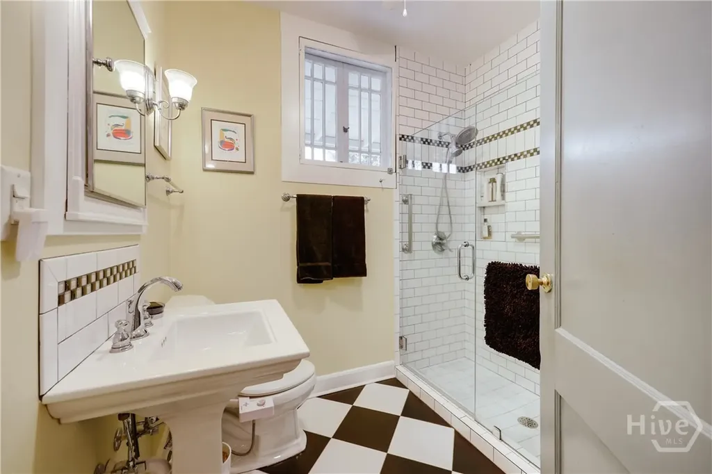 362 W Cloverhurst Avenue Athens GA 30606