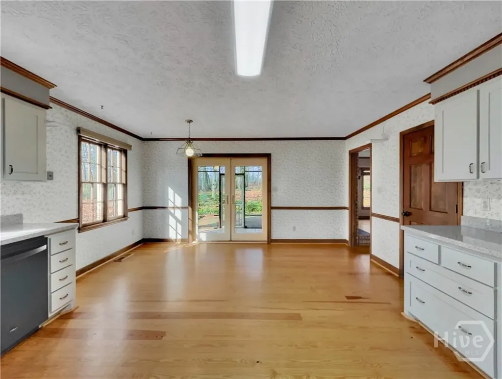 158 Lakeover Drive Athens GA 30607