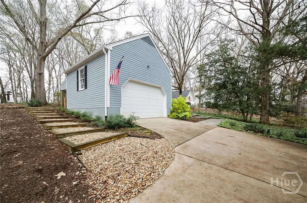 158 Lakeover Drive Athens GA 30607