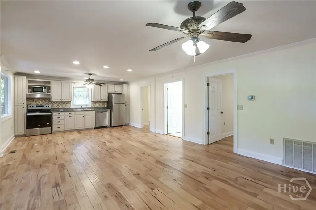 248 W River Bend Drive Eatonton GA 31024