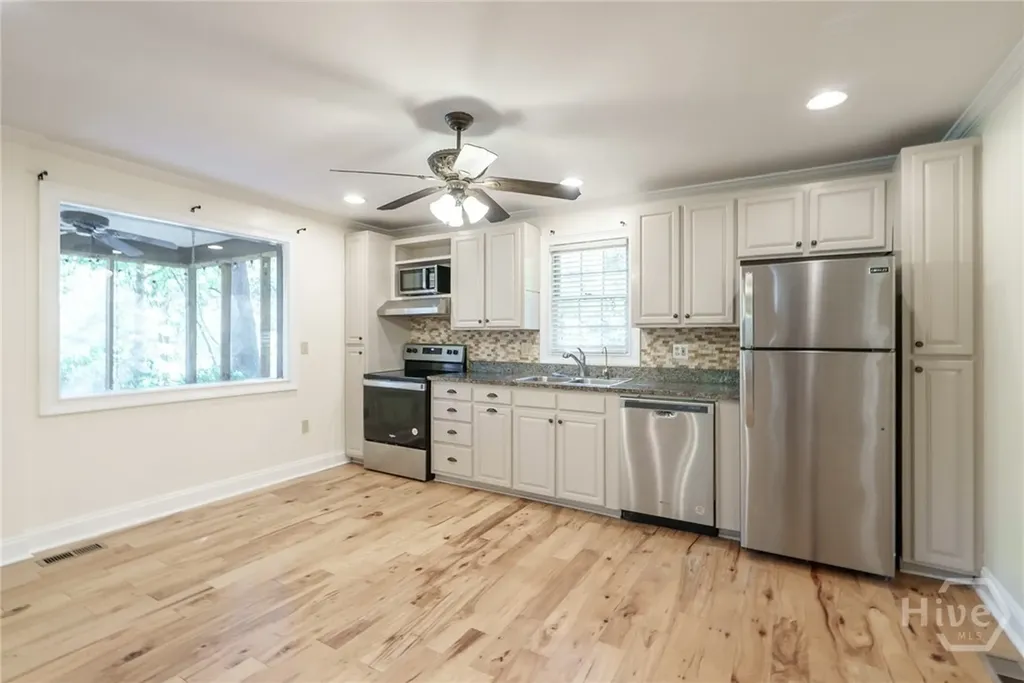 248 W River Bend Drive Eatonton GA 31024