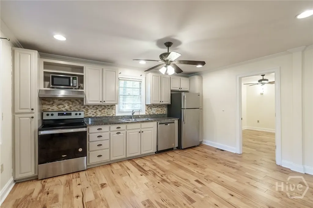 248 W River Bend Drive Eatonton GA 31024