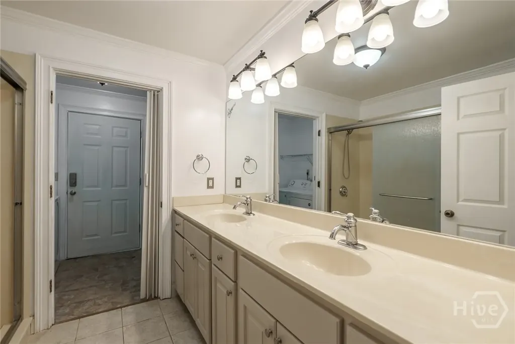 248 W River Bend Drive Eatonton GA 31024