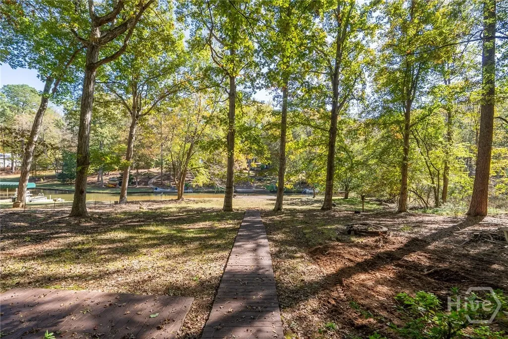 248 W River Bend Drive Eatonton GA 31024