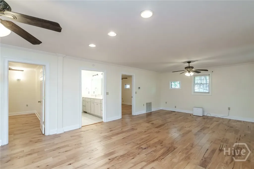 248 W River Bend Drive Eatonton GA 31024