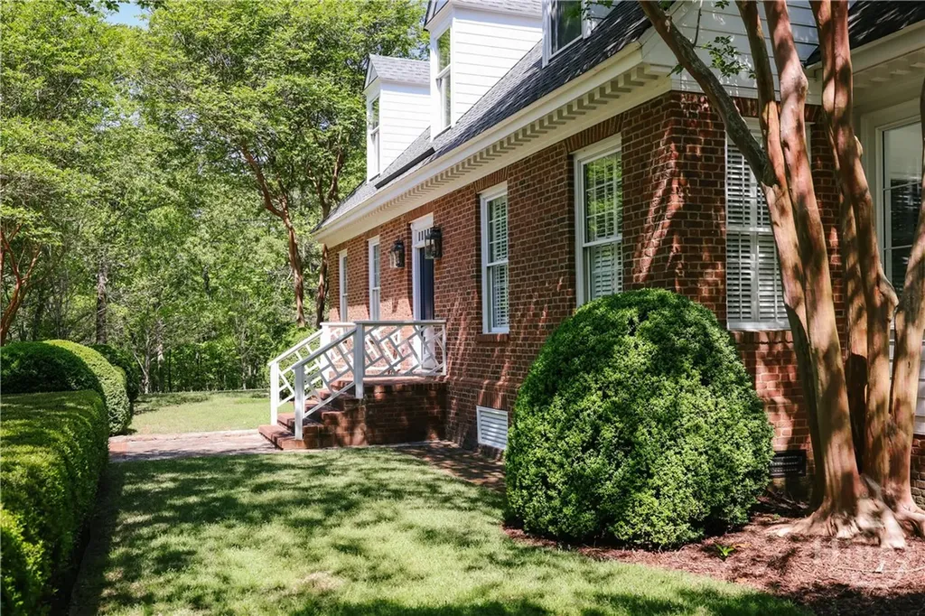 108 Chickadee Court Athens GA 30605