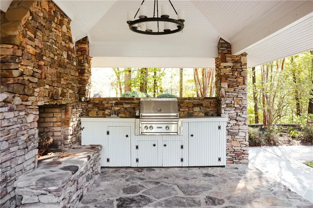 108 Chickadee Court Athens GA 30605