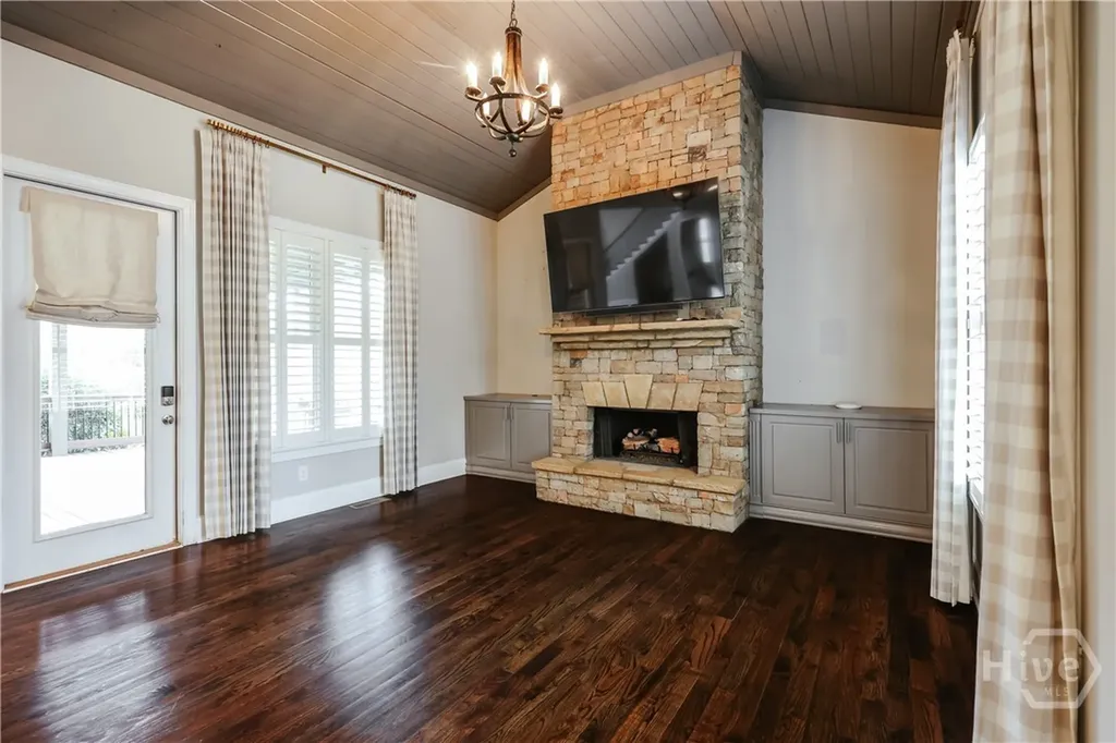 1480 W Fitzgerald Lane Watkinsville GA 30677