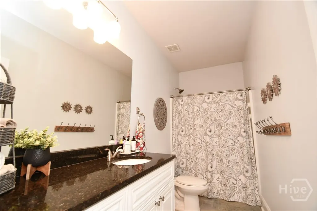 1080 Oak Ridge Court Bishop GA 30621