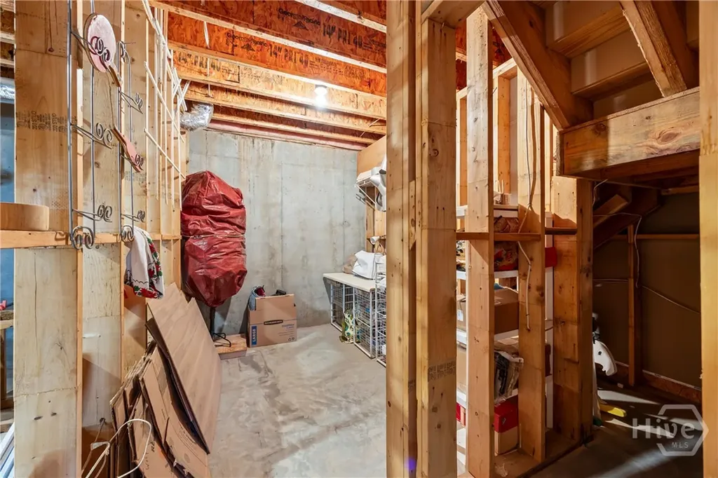 1060 Fox Hollow Court Statham GA 30666