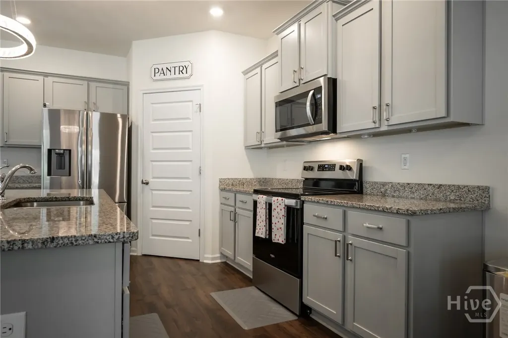 271 Canyon Ferry Way Hoschton GA 30548