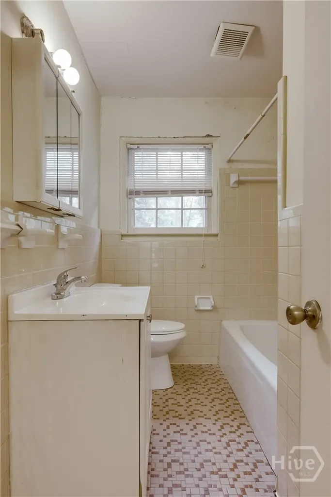 135 Cavalier Court Athens GA 30606