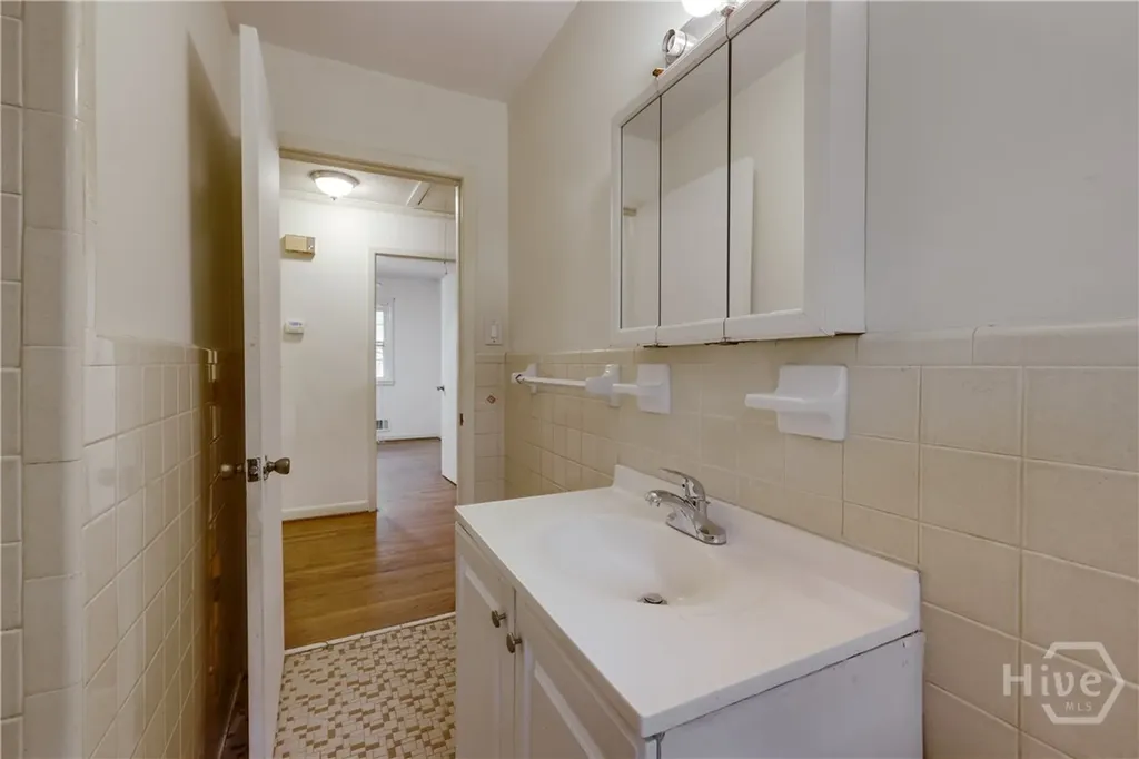 135 Cavalier Court Athens GA 30606
