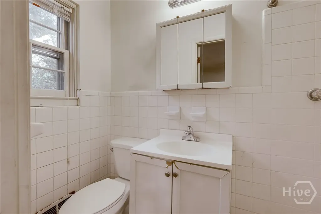 135 Cavalier Court Athens GA 30606