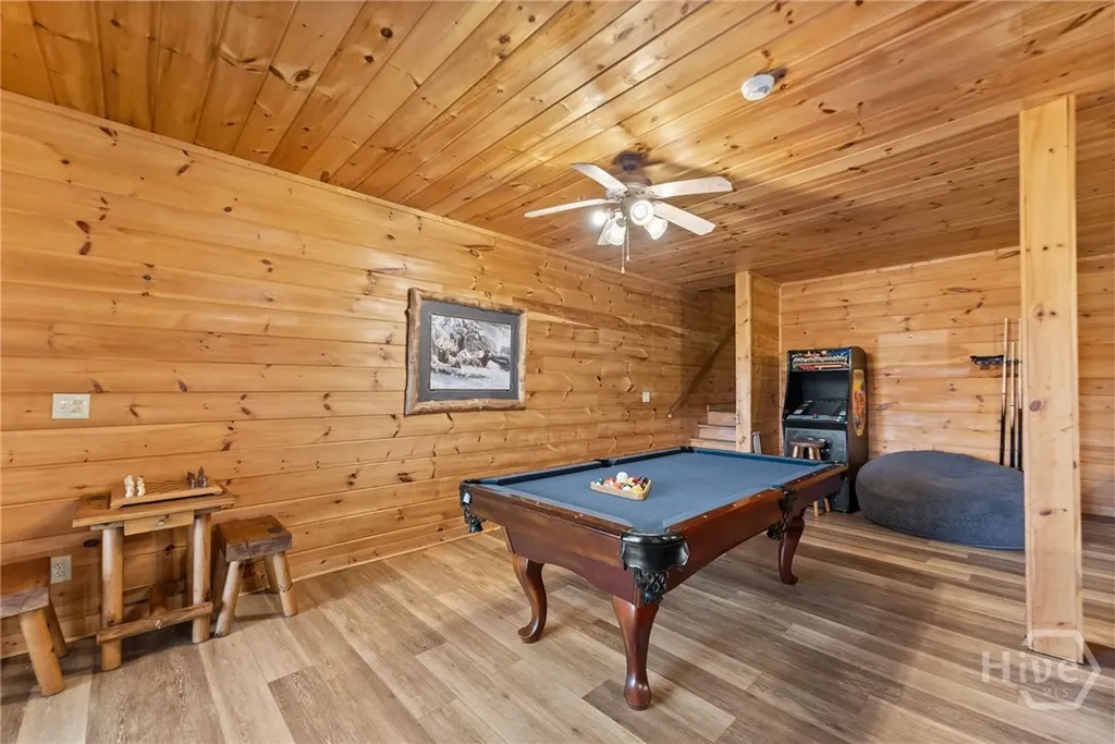 437 Spruce Circle Mineral Bluff GA 30559
