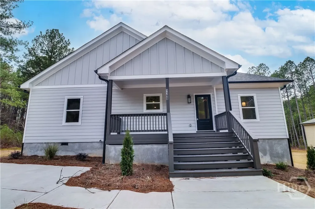 1198 Sunset Cove Tignall GA 30668