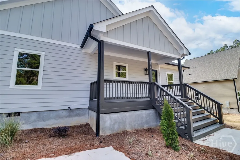1198 Sunset Cove Tignall GA 30668