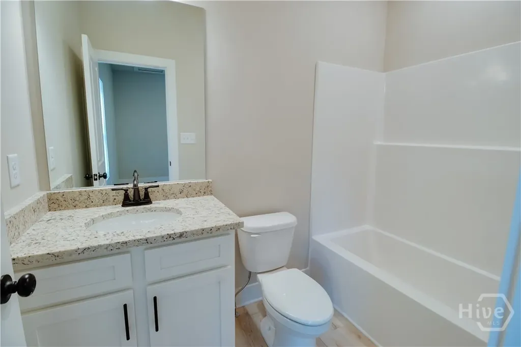 1198 Sunset Cove Tignall GA 30668