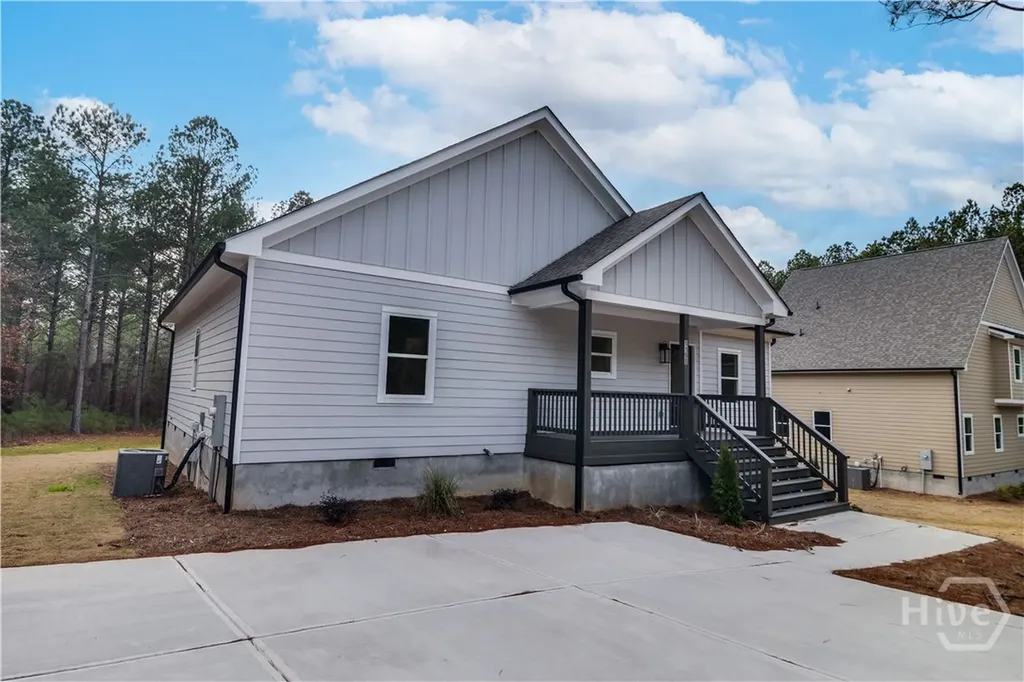 1198 Sunset Cove Tignall GA 30668