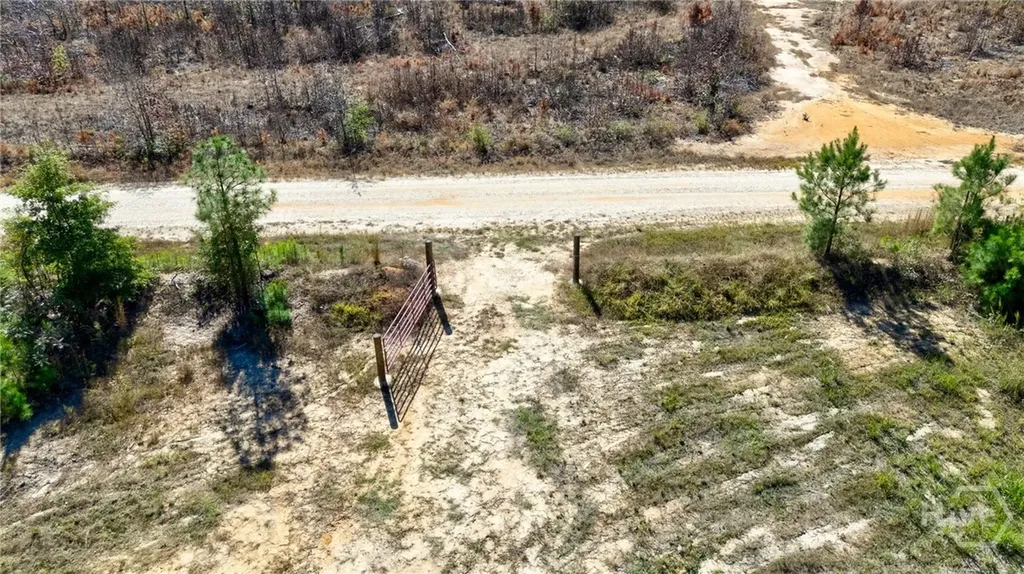 1 Bridges Carlton GA 30627