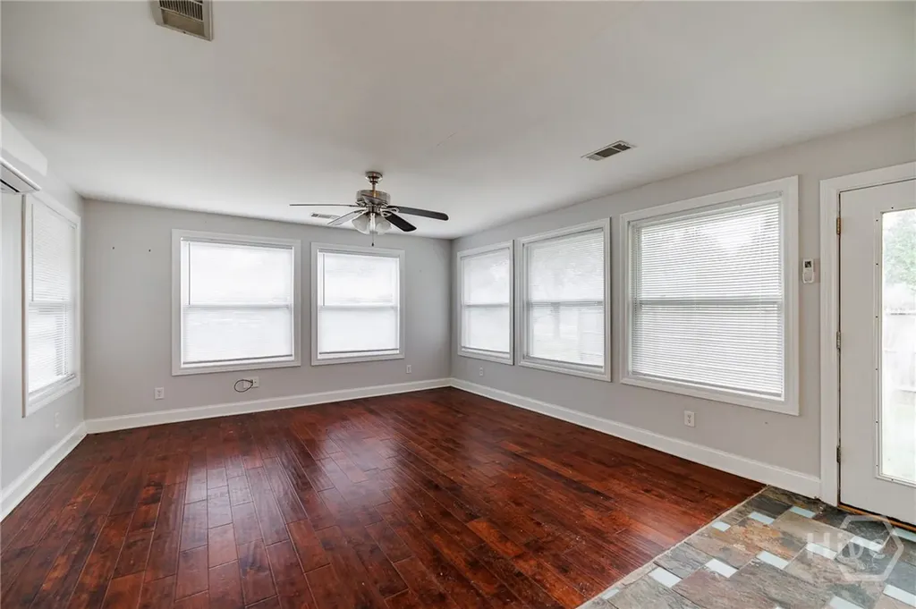 121 Sweetgum Way Athens GA 30601