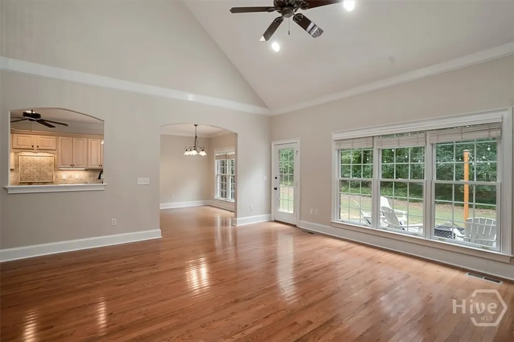 1171 Spring Lake Drive Bishop GA 30621