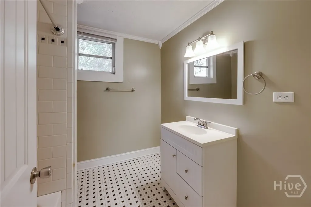 697 Barber Street Athens GA 30601