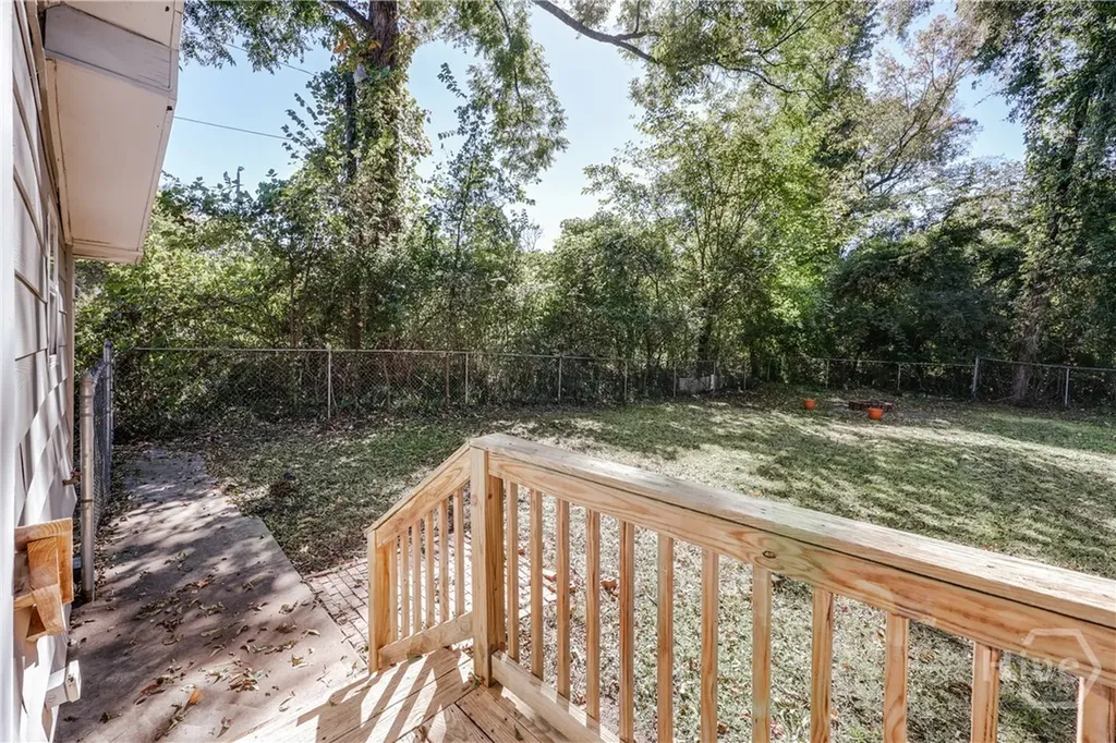 697 Barber Street Athens GA 30601