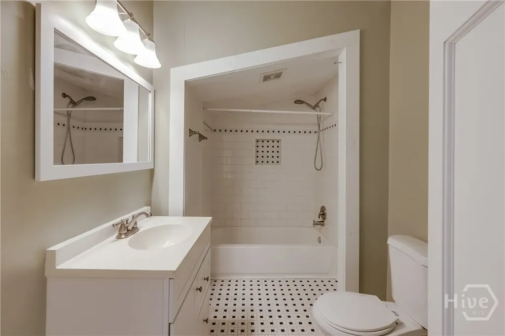 697 Barber Street Athens GA 30601