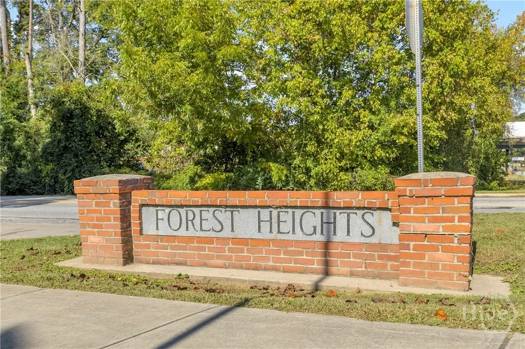 809 Forest Heights Drive Athens GA 30606