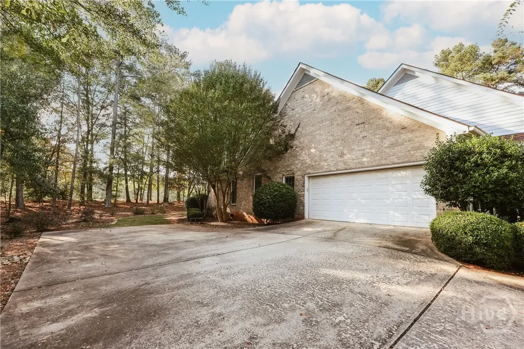 1410 Lane Creek Drive Bishop GA 30621