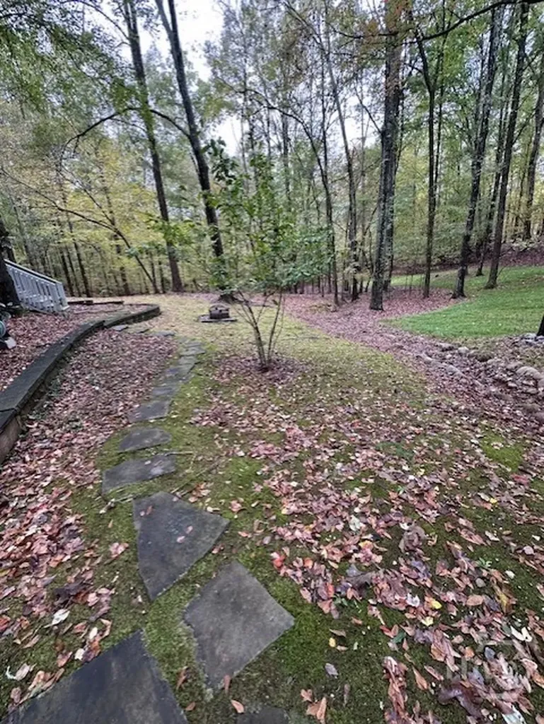 220 Red Fox Run Athens GA 30605