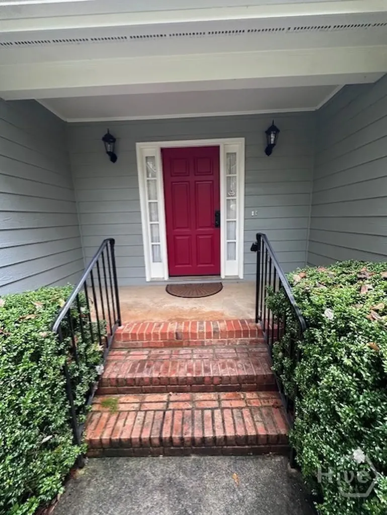 220 Red Fox Run Athens GA 30605