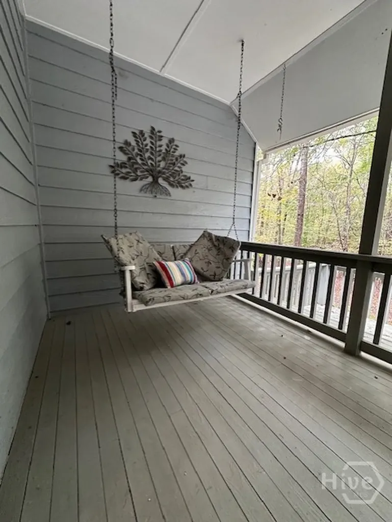 220 Red Fox Run Athens GA 30605