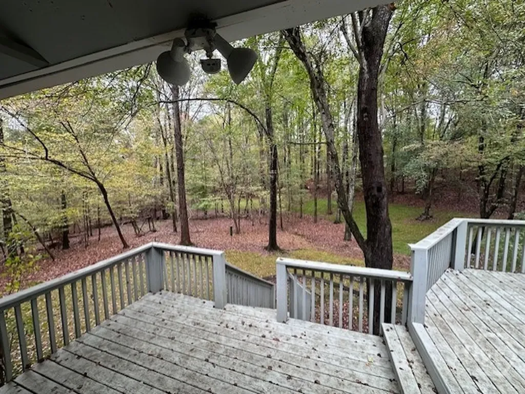 220 Red Fox Run Athens GA 30605