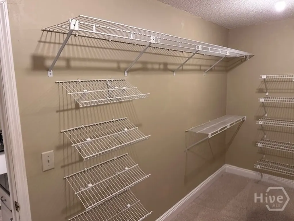 220 Red Fox Run Athens GA 30605