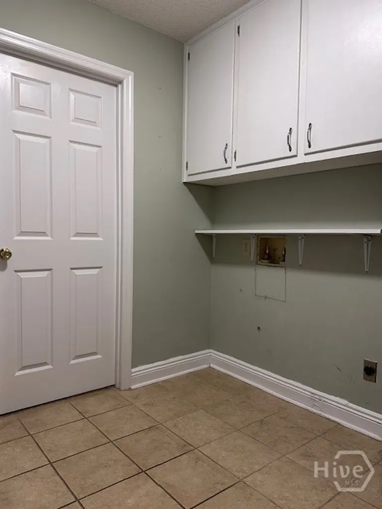 220 Red Fox Run Athens GA 30605