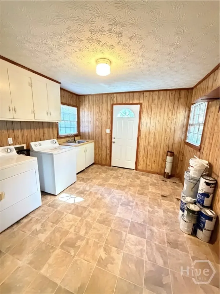 102 Whitehead Terrace E Athens GA 30606