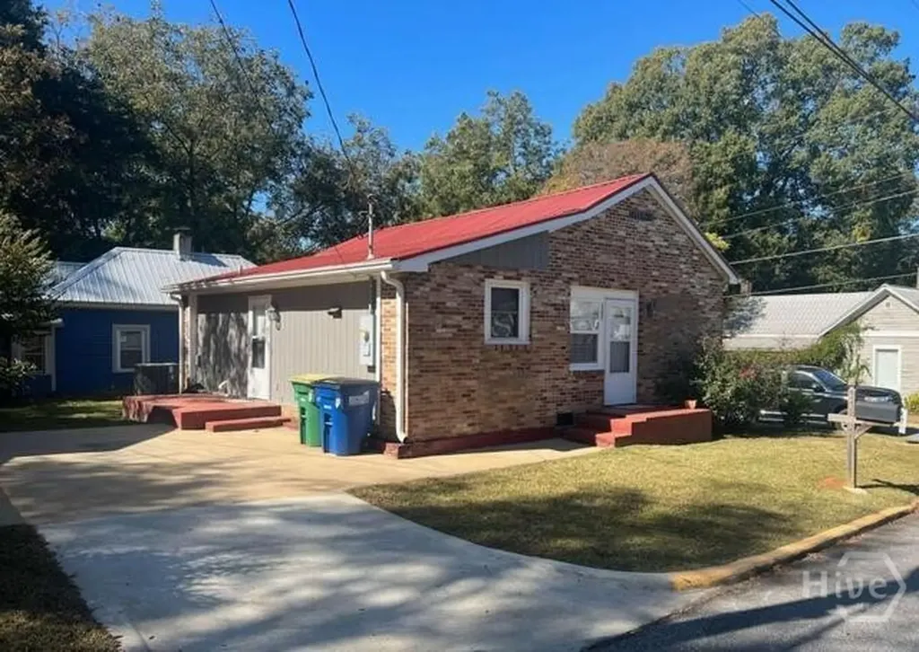 285 Savannah Avenue Athens GA 30601