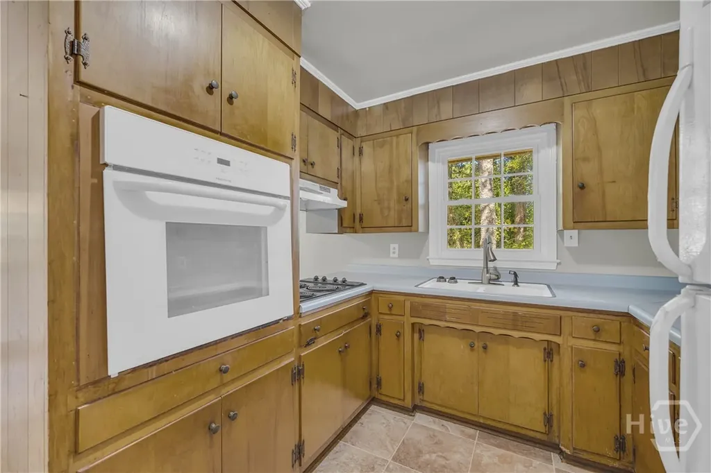 1067 College Station Road Athens GA 30605