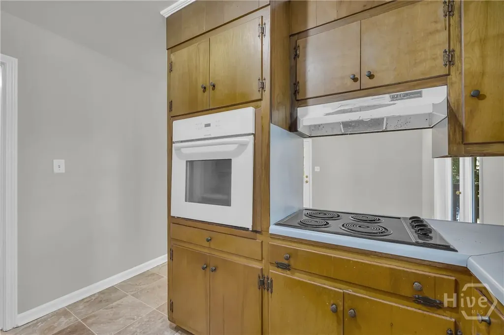 1067 College Station Road Athens GA 30605