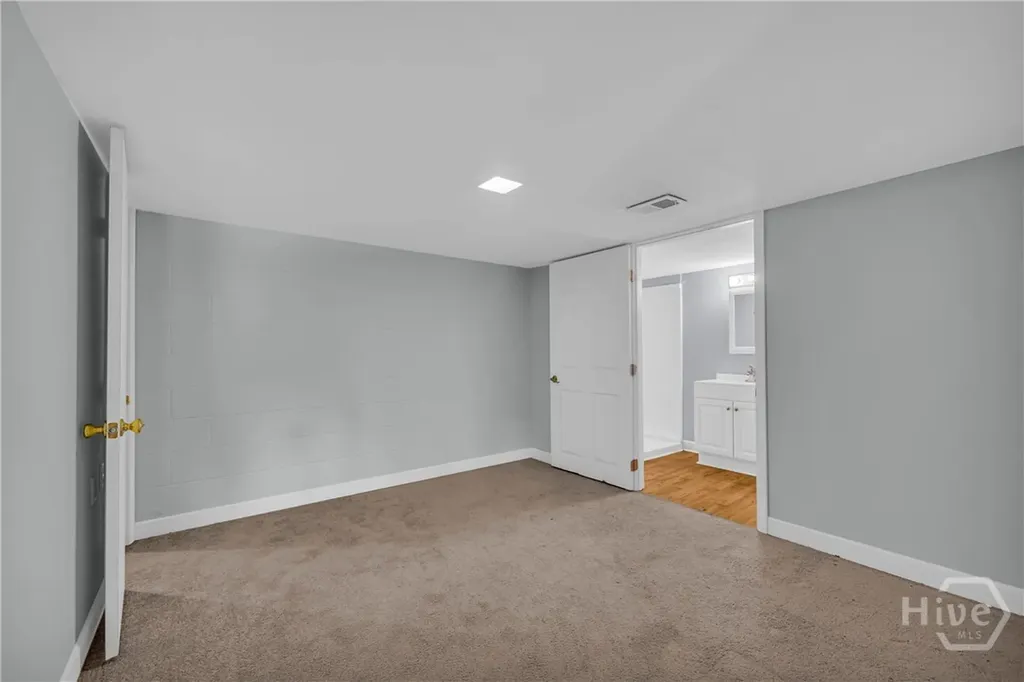 1067 College Station Road Athens GA 30605