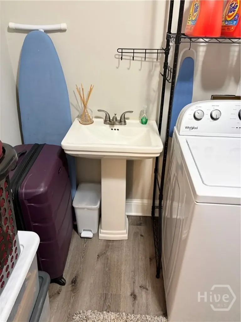 103 Whitehead Circle Athens GA 30606